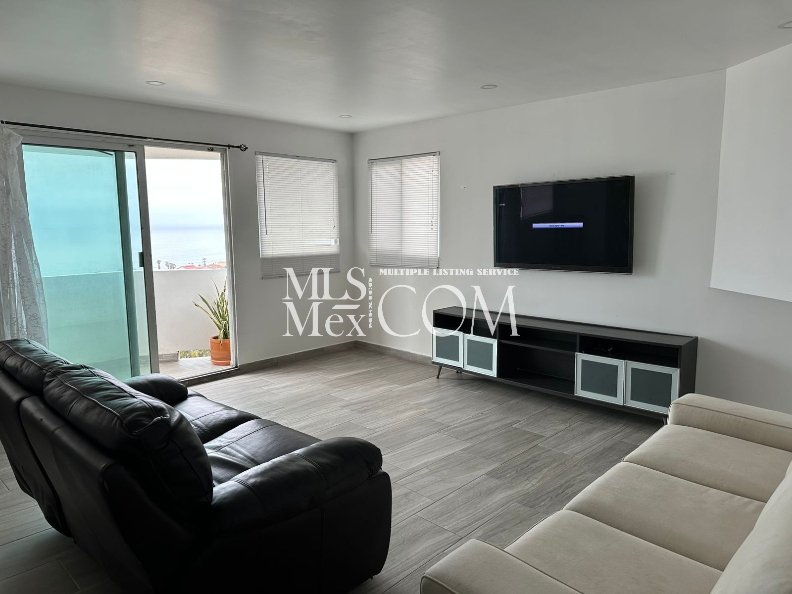 Charming 3-Bedroom Home in Hacienda del Mar, Rosarito – Pet-Friendly & Ocean Proximity