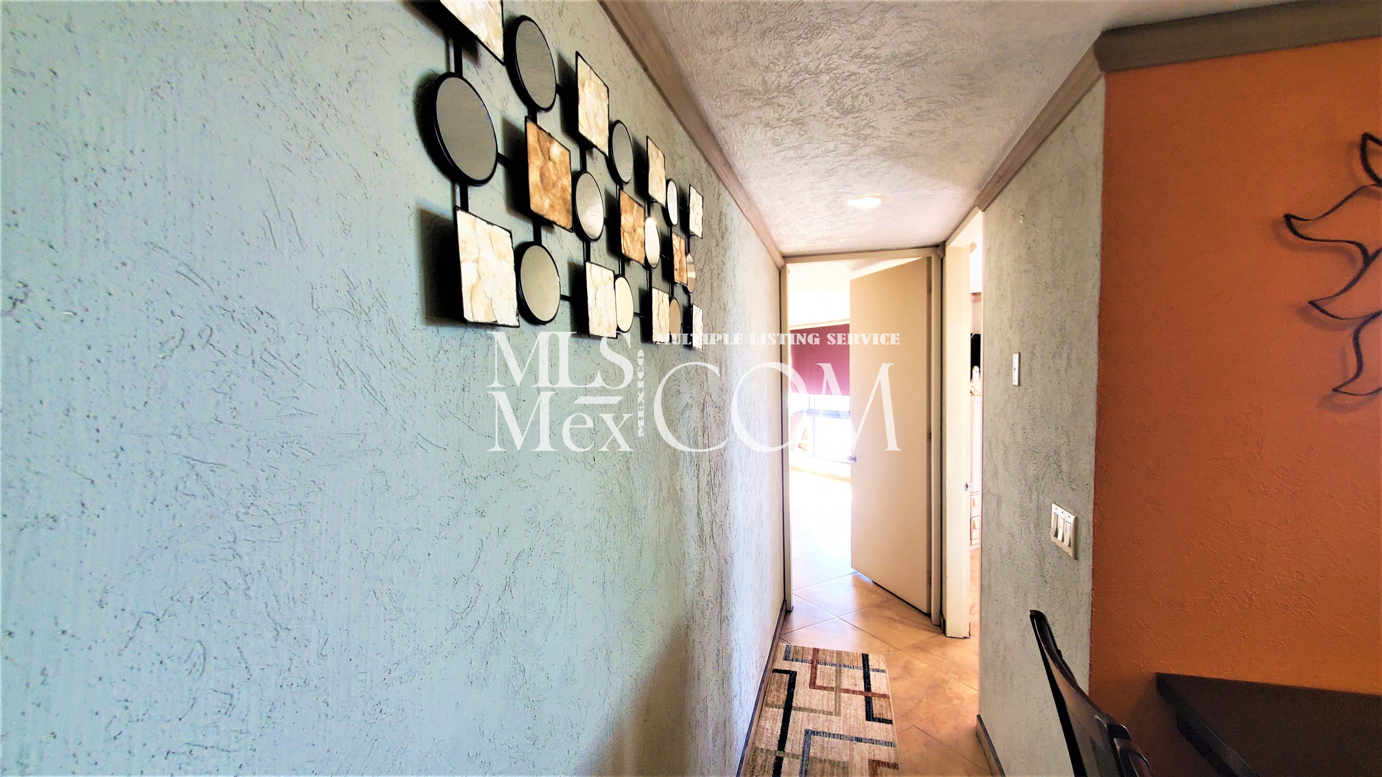 Corona del Mar Calle Acantilado Rocamar 10-102 Rosarito