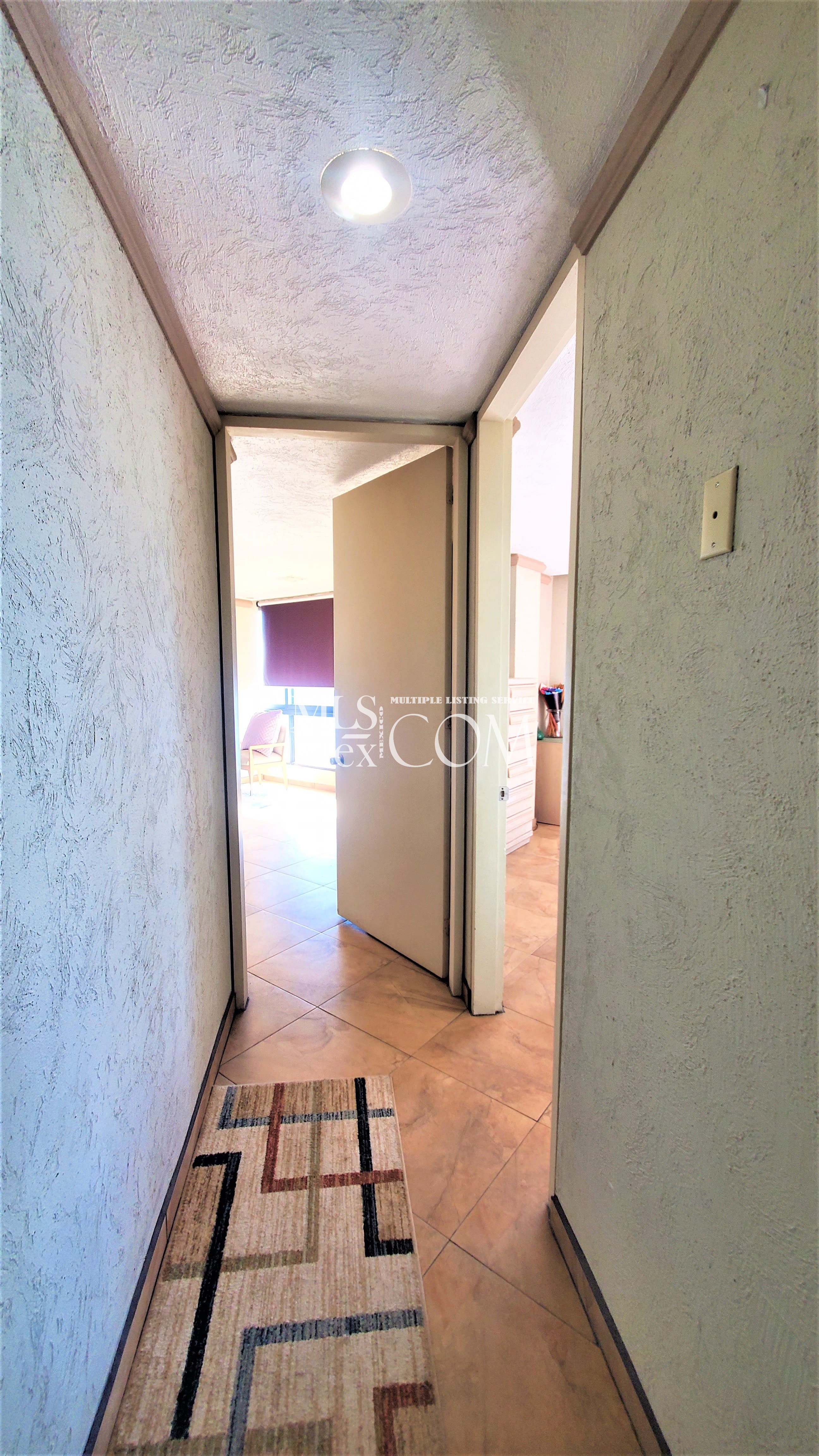 Corona del Mar Calle Acantilado Rocamar 10-102 Rosarito