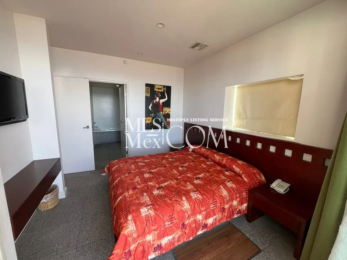🌊 Oceanfront 2BR Condo at Rosarito Beach Hotel | Downtown Walkable | Resort Amenities | 25 Min to US Border ⸻
