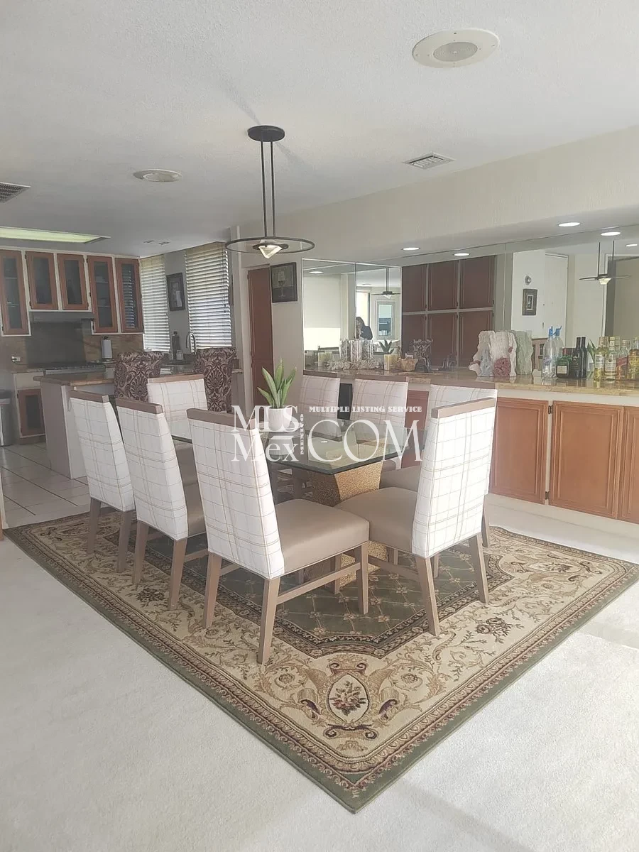 Oceanfront Furnished Condo for Rent in Rosarito, Baja California | 1 🛏️ | 2 🛁 | Private Beach | Near San Diego Border