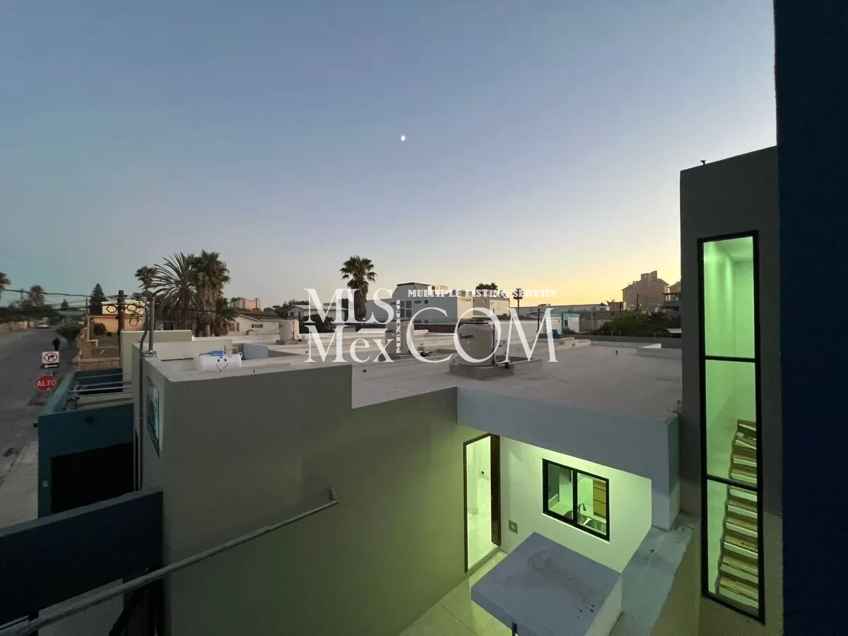 Brand-New Luxury Home for Rent in Central Rosarito | 🛏️ 3 Bedrooms | Modern Finishes | Walk to the Beach