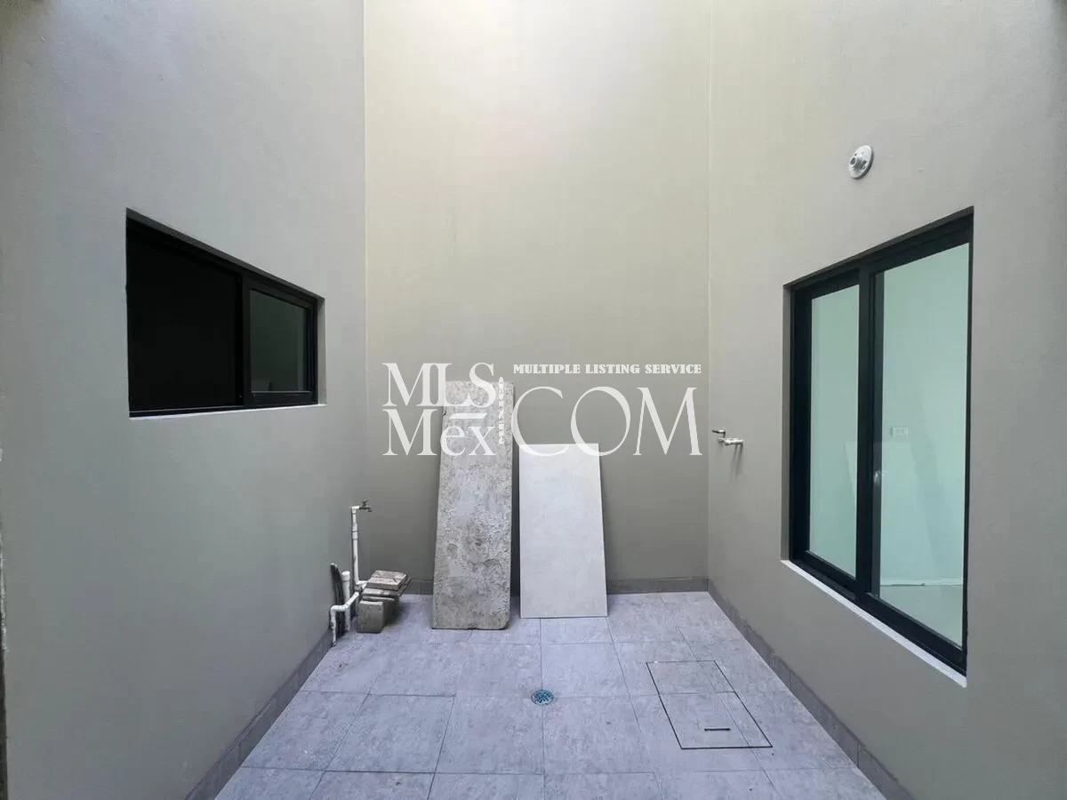 Brand-New Luxury Home for Rent in Central Rosarito | 🛏️ 3 Bedrooms | Modern Finishes | Walk to the Beach