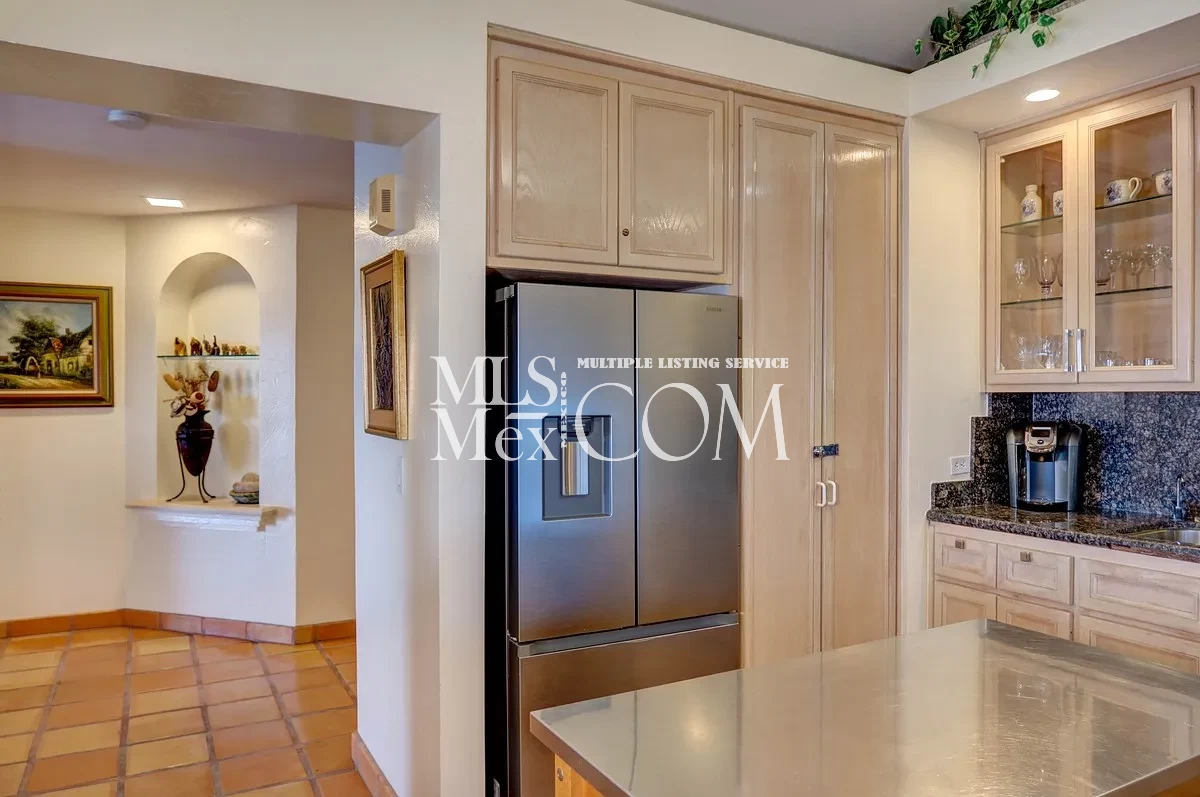 Luxury Oceanfront Condo for Rent in Club Marena, Rosarito | 2 🛏️ | Beachfront | Resort Amenities | Near San Diego