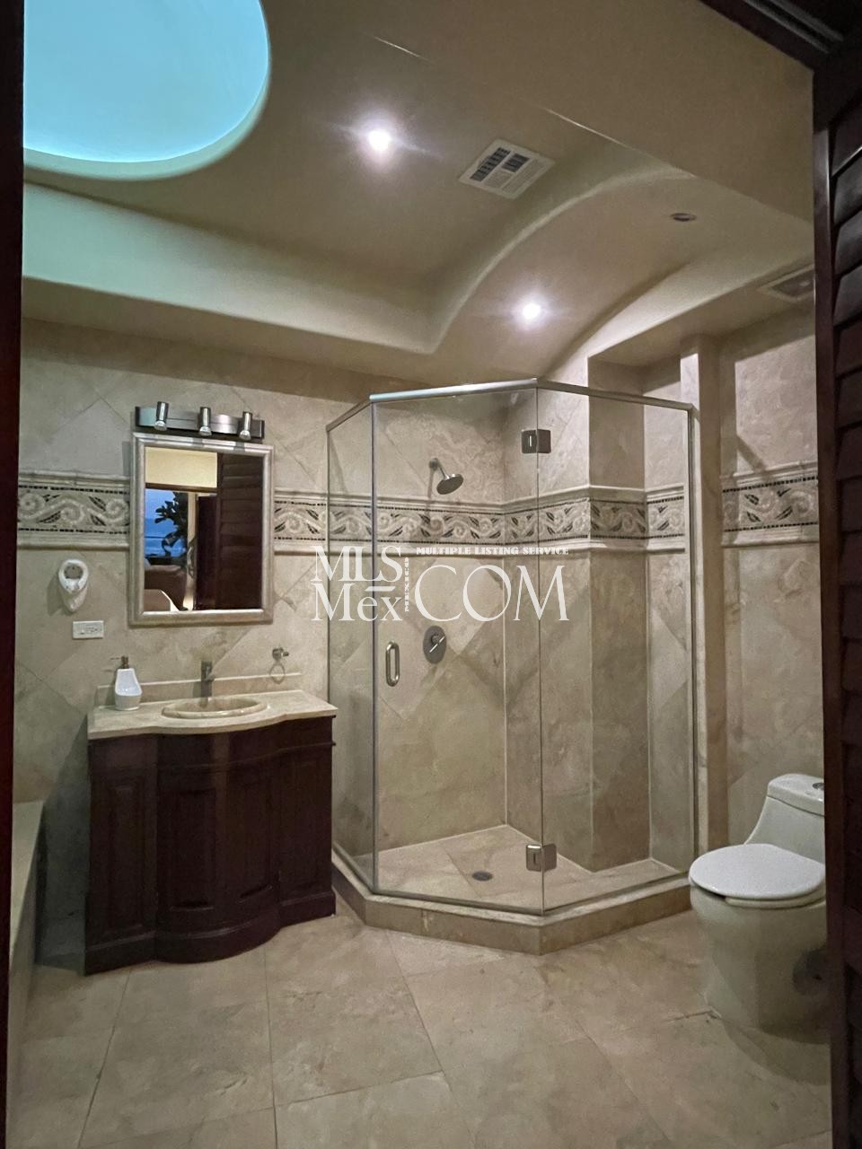 🌊 Ocean View Condo 106 for Rent at Las Olas Grand Rosarito – Furnished 2BR Beachfront Rental Near K38