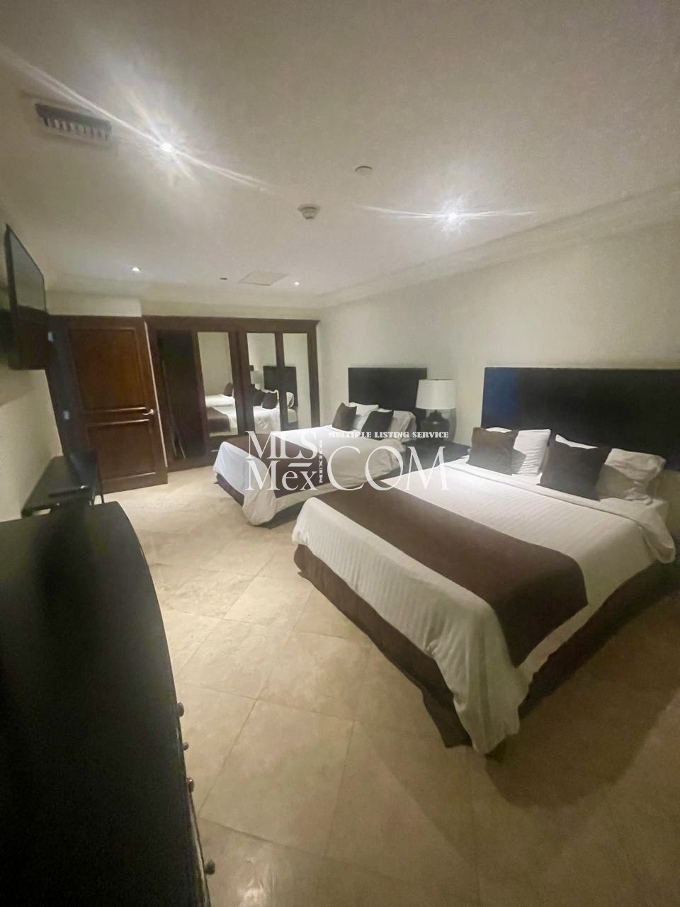 🌊 Las Olas Grand Unit 701 – Furnished Ocean View Condo for Rent in Rosarito Near K38