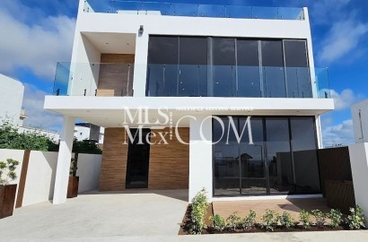 Luxury Ocean View Duplex for Rent in Punta Azul Rosarito | 4 Bed, Resort Amenities, Gated Community