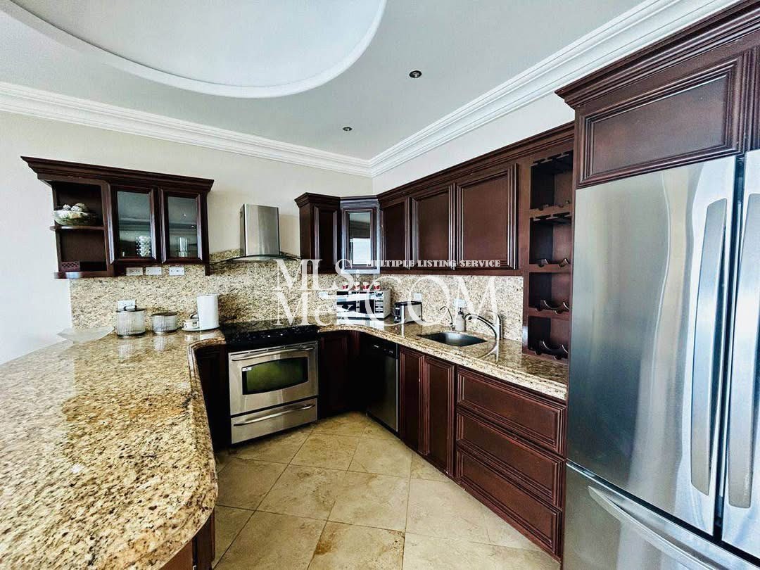 🌊Luxury Oceanfront Condo for Rent in Las Olas Grand, Rosarito – 2BR/2BA