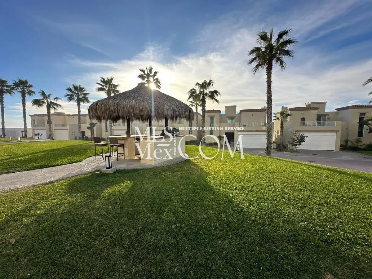 Luxury Oceanfront 3BR Condo for Rent in Palacio del Mar – Resort Amenities & 24/7 Security