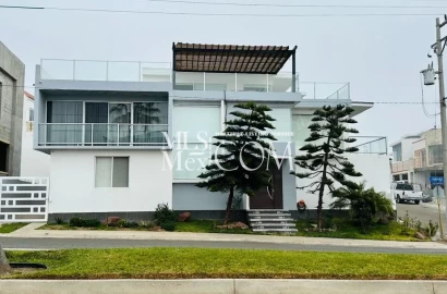 Luxury 4-Bedroom Home for Rent in Punta Azul, Rosarito | Ocean Views, Terrace & Resort Amenities