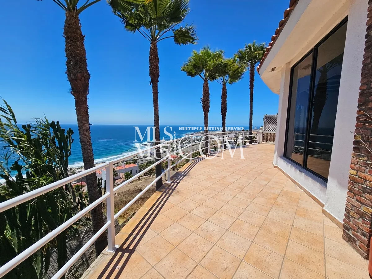 Ocean View 2 Bedroom House for Rent in Terrazas del Pacífico, Rosarito | 4-Car Parking | $1,300 USD