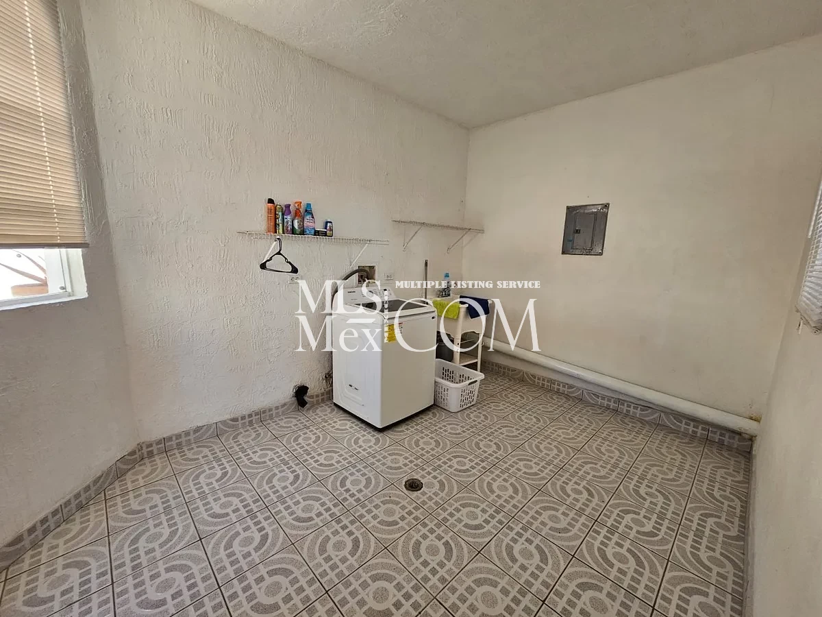 Ocean View 2 Bedroom House for Rent in Terrazas del Pacífico, Rosarito | 4-Car Parking | $1,300 USD