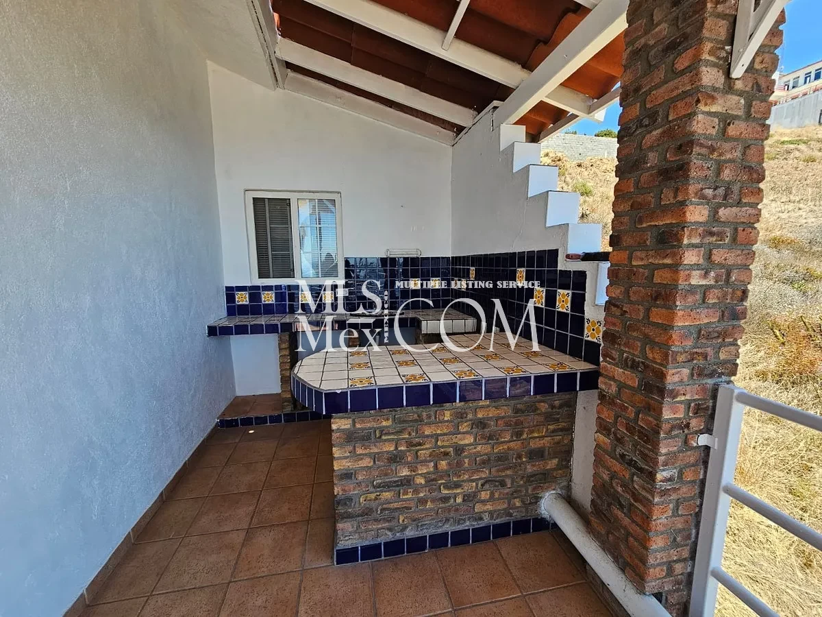 Ocean View 2 Bedroom House for Rent in Terrazas del Pacífico, Rosarito | 4-Car Parking | $1,300 USD