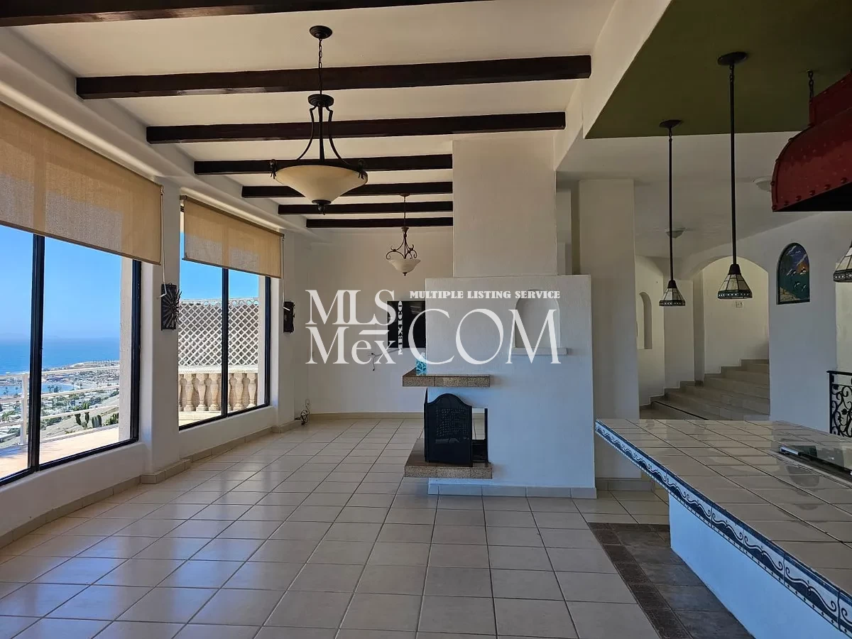 Ocean View 2 Bedroom House for Rent in Terrazas del Pacífico, Rosarito | 4-Car Parking | $1,300 USD