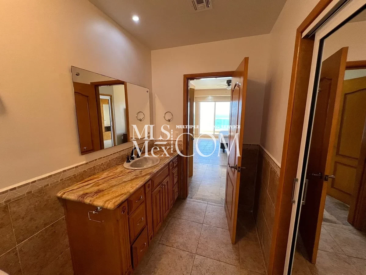 Oceanfront Condo for Rent in Las Palmas, Rosarito | 🛏️ 2 Bedrooms | Beachfront | Furnished or Unfurnished | Resort Amen