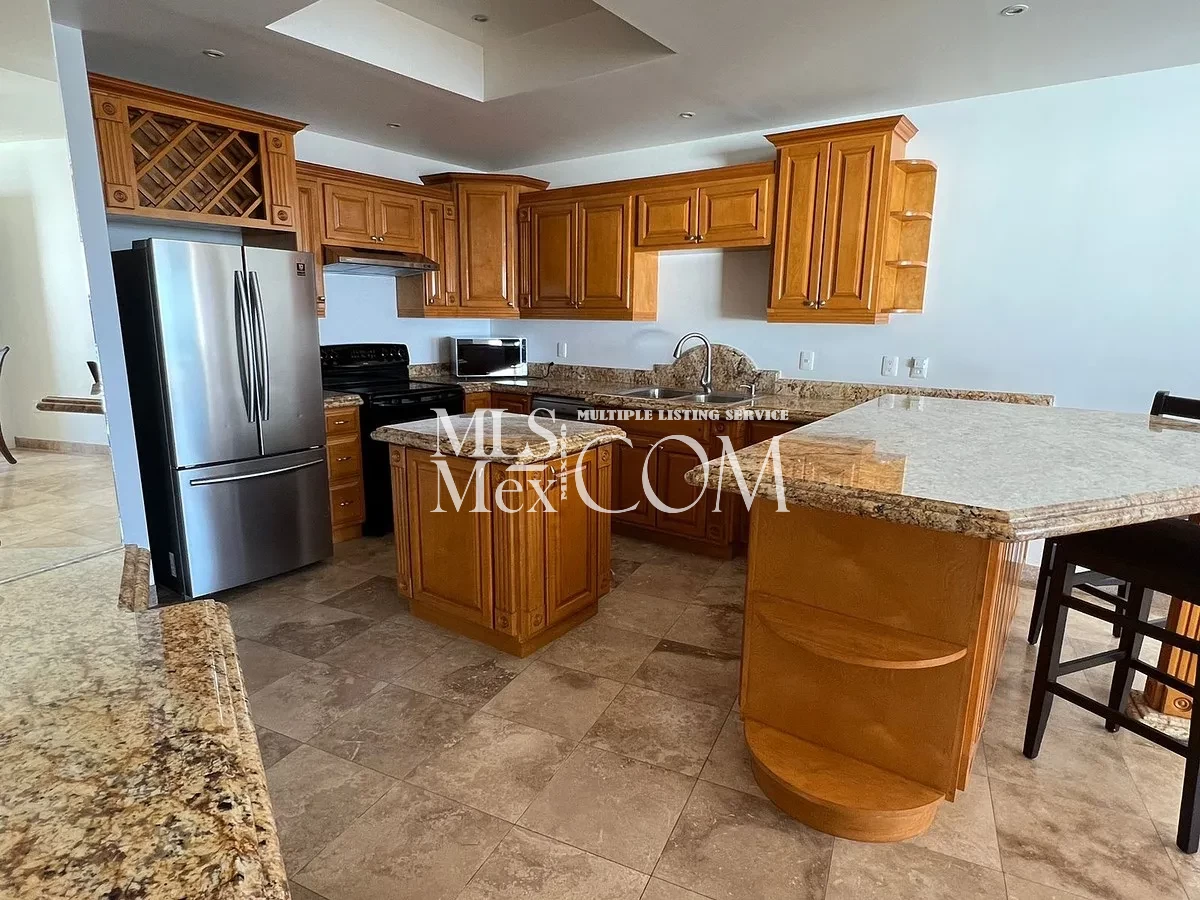 Oceanfront Condo for Rent in Las Palmas, Rosarito | 🛏️ 2 Bedrooms | Beachfront | Furnished or Unfurnished | Resort Amen