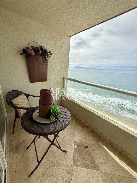 Luxury Oceanfront Condo for Rent in Rosarito | 3 Bed • 3 Bath | La Jolla del Mar | Near San Diego Border