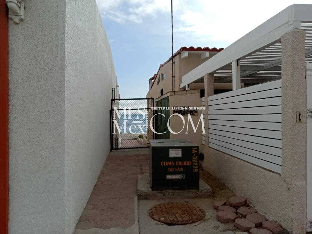 Oceanfront Community Apartment for Rent in Ricamar, Rosarito – Fully Furnished, Pet Friendly – $1,250 USD/Month
