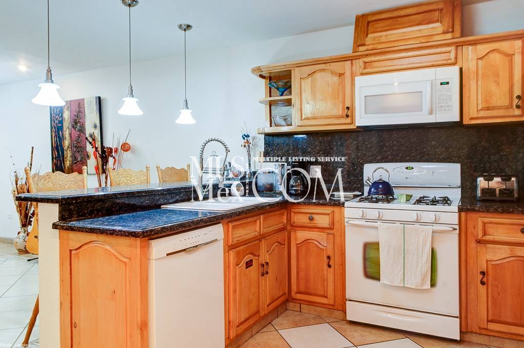 Oceanfront Community Apartment for Rent in Ricamar, Rosarito – Fully Furnished, Pet Friendly – $1,250 USD/Month