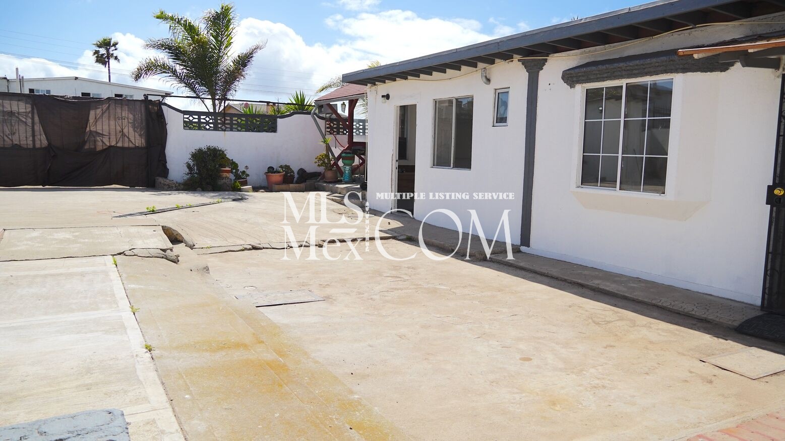 Multi-Unit Property for Rent in Terrazas del Pacífico – Ideal Investment or Multi-Family Living